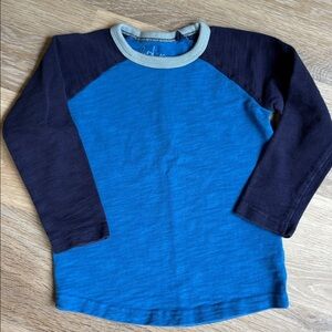 Boden Size 2-3 year Fun Raglan Shirt - Great Quality blue crewneck long sleeved